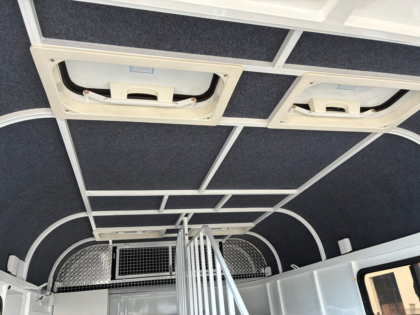 2HSL-L400 SN Classic Series Standard Package