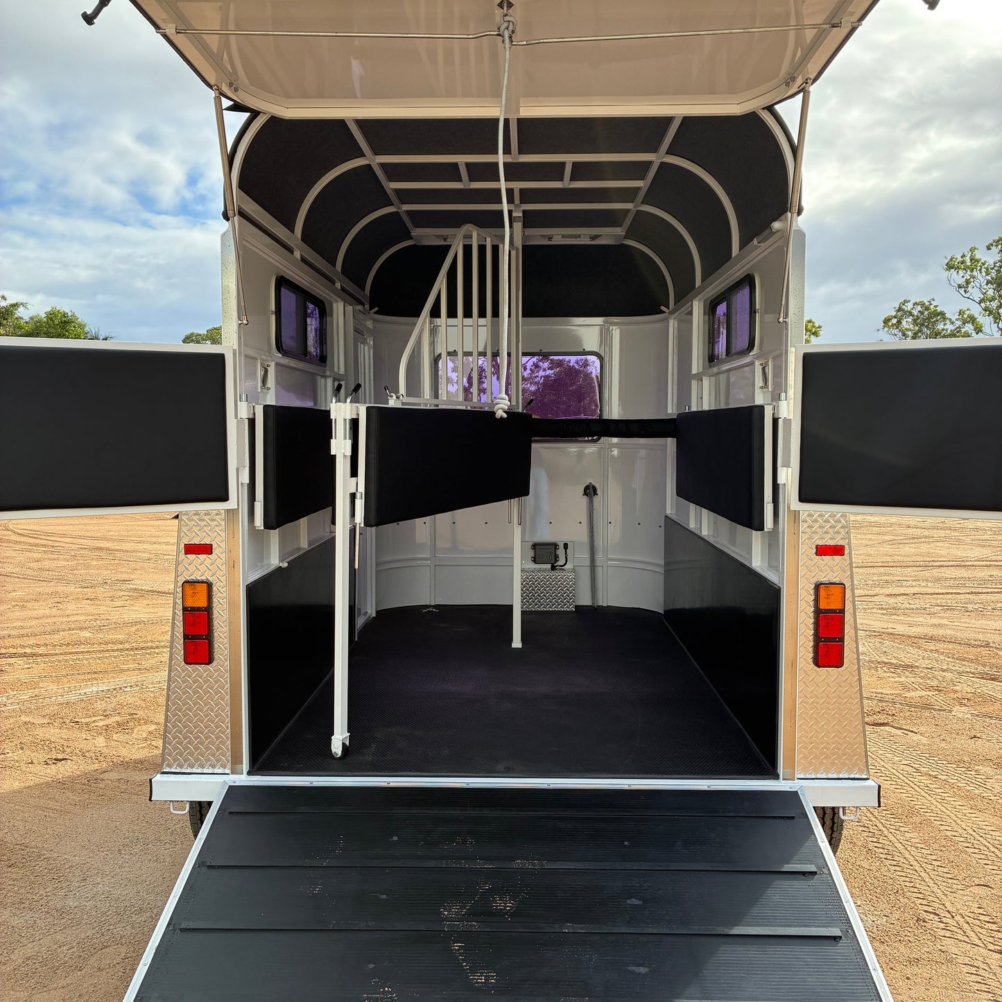 EuroFloat 2HSL-S SN Prestige Series Standard Package
