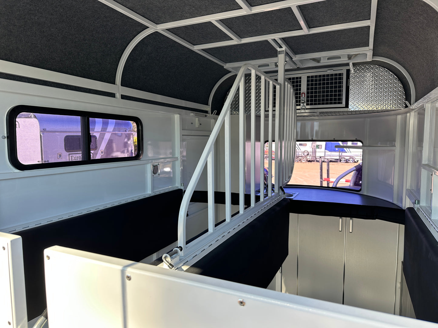 2HSL-L500 RN Prestige Series Standard Package