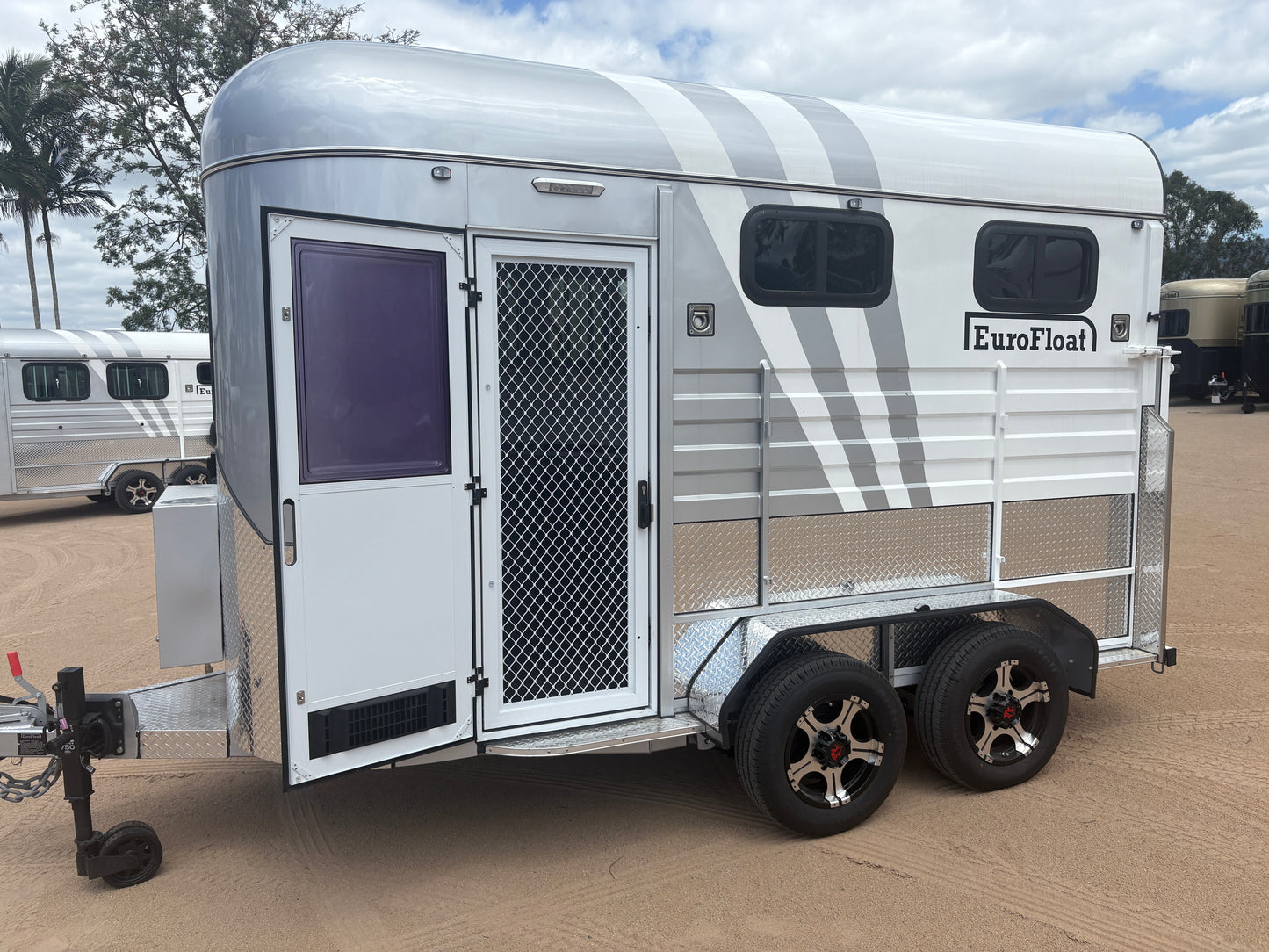 2HAL-L600 SN Classic Series Deluxe Package