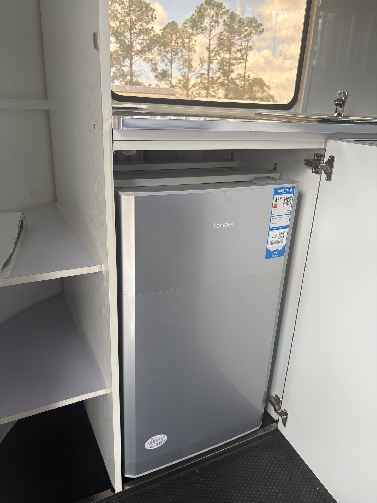 2HAL-L600 SN Classic Series Deluxe Package