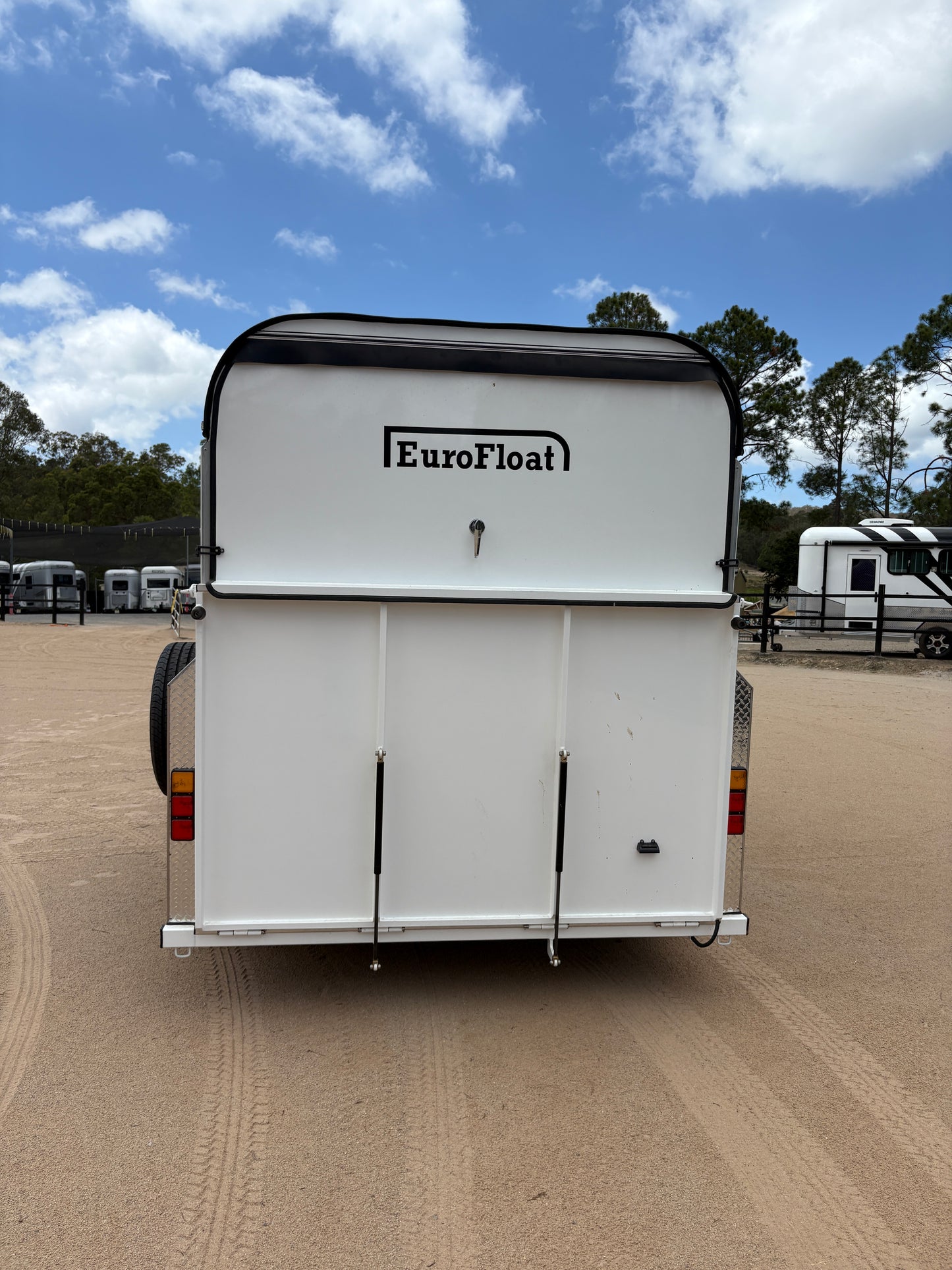 2HAL-L860 SN Classic Series Deluxe Package