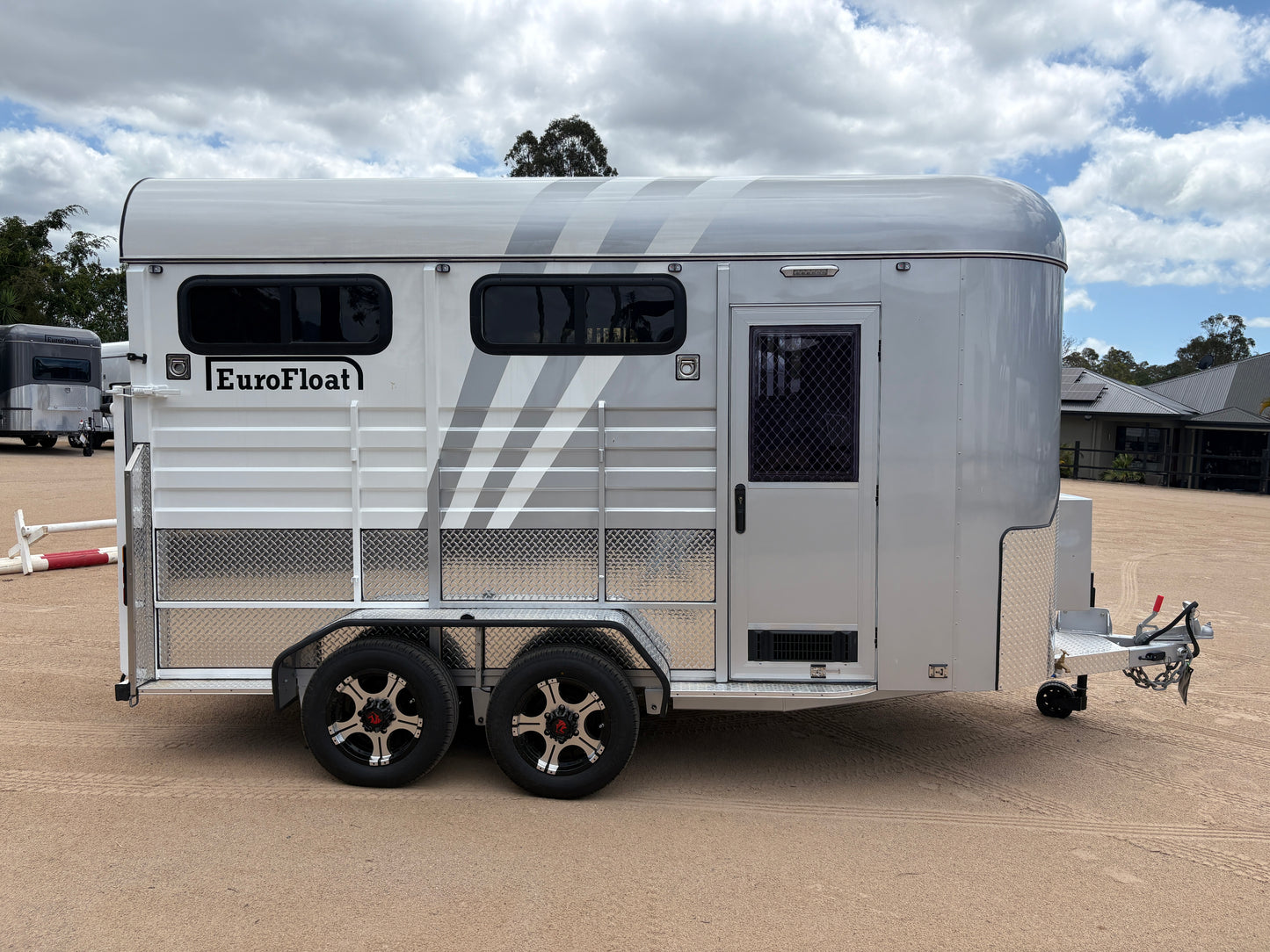 2HAL-L860 SN Classic Series Deluxe Package