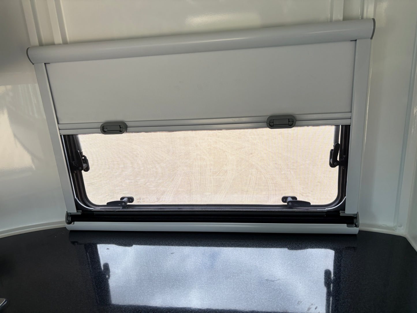 2HAL-L860 SN Classic Series Deluxe Package