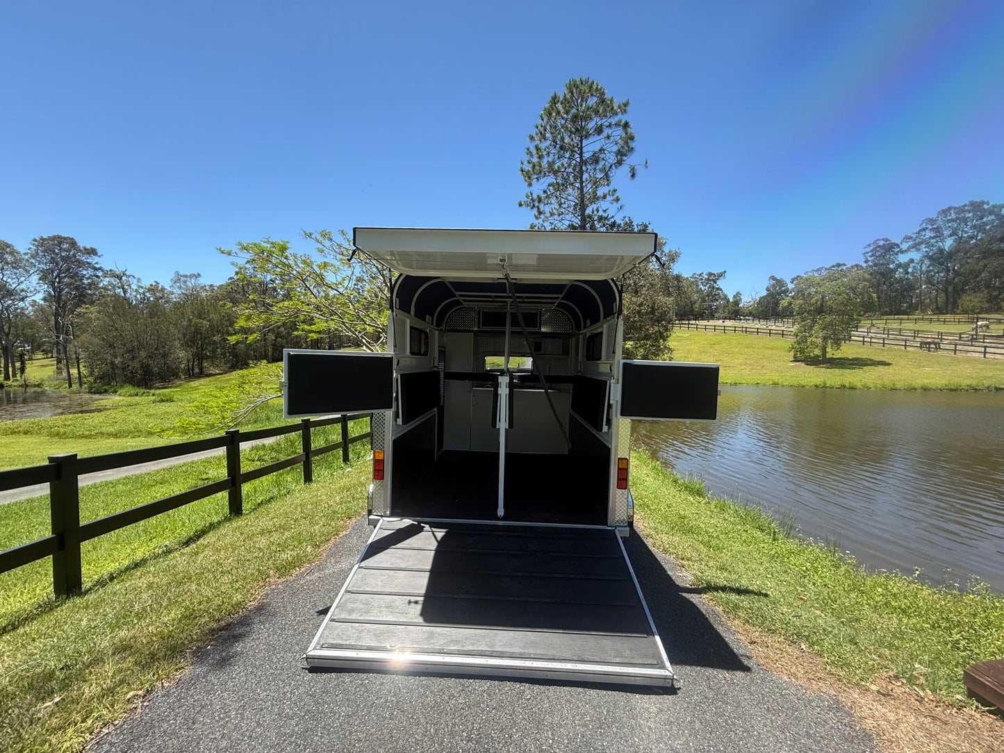 2HSL-L500 SN Classic Series Deluxe Package