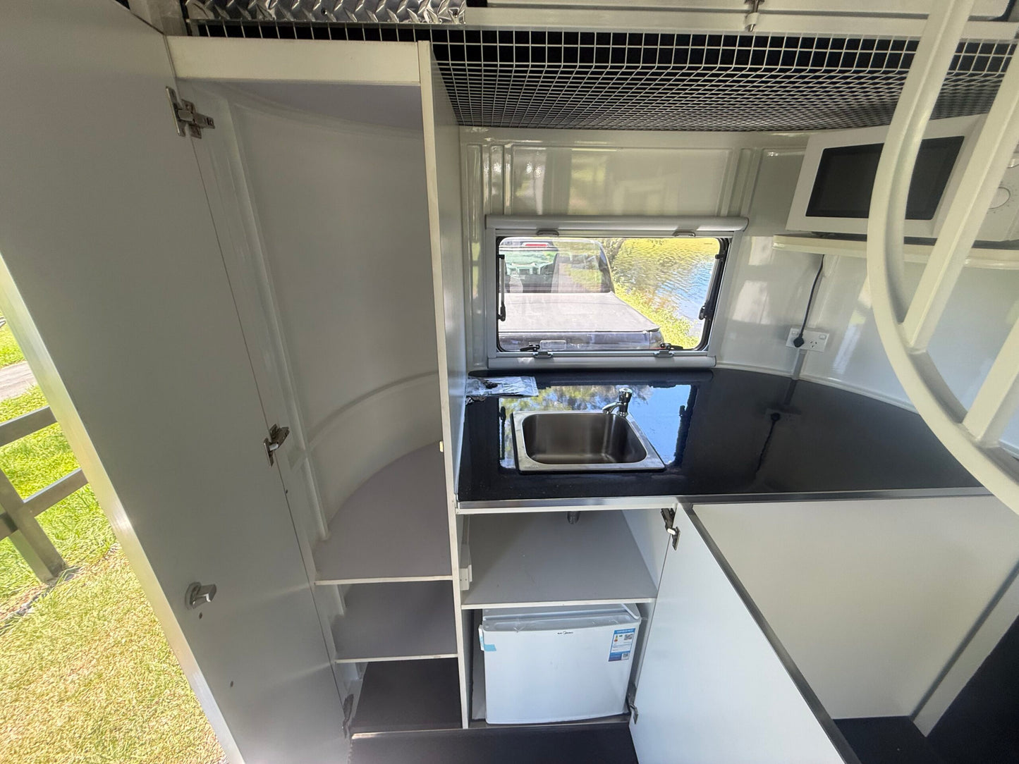 2HSL-L500 SN Classic Series Deluxe Package