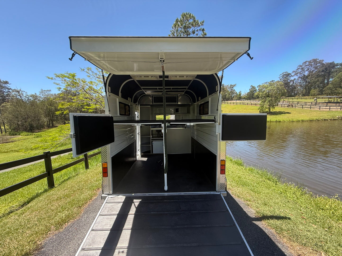 2HSL-L500 SN Classic Series Deluxe Package